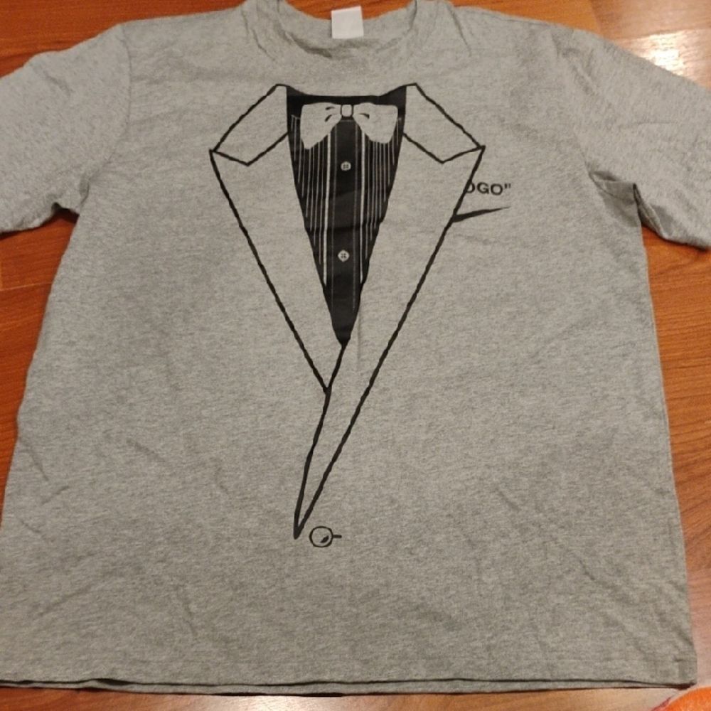Nike Gray T-Shirt